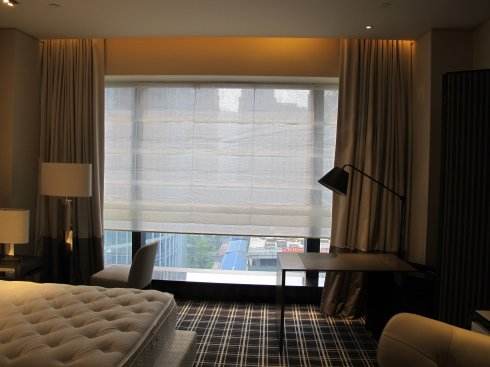 智能電動(dòng)窗簾與普通窗簾相比，優(yōu)勢(shì)在哪里？